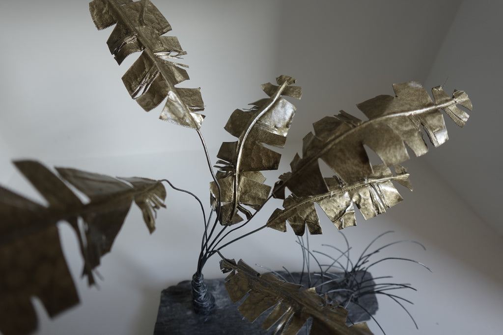 Le Bananier et ses Herbes Folles